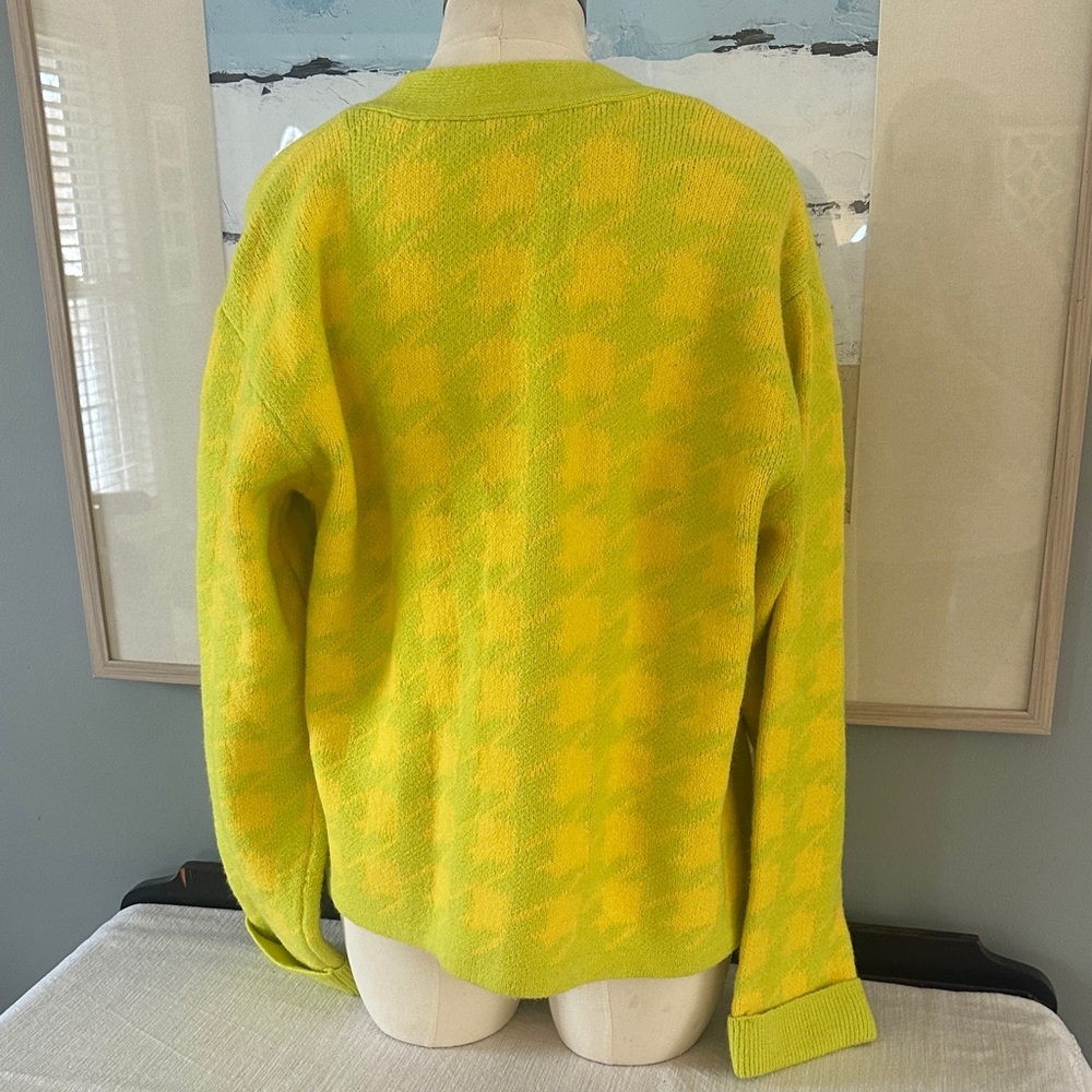JODIFL Bright Yellow houndstooth open Cardigan - Picture 6 of 6